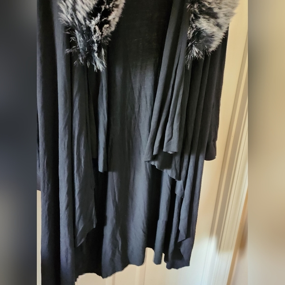 CRIPPLE CREEK Black Knit Jumper Soft Draped Faux Fur Collar Cotton Sweater NWT L - Picture 8 of 16